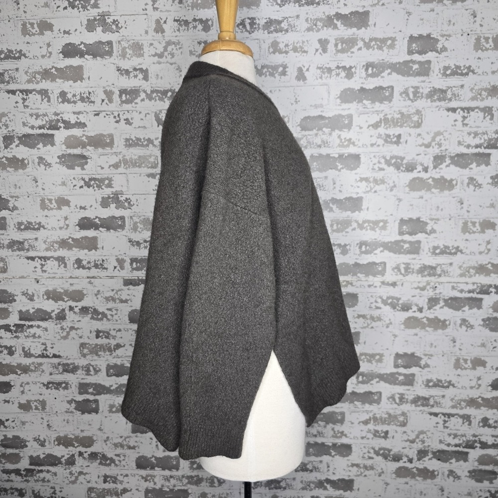 Allsaints Sweater Womens Sz L Crew Neck Oversized Asymmetrical Hem Wool Yak Gray - Picture 2 of 13